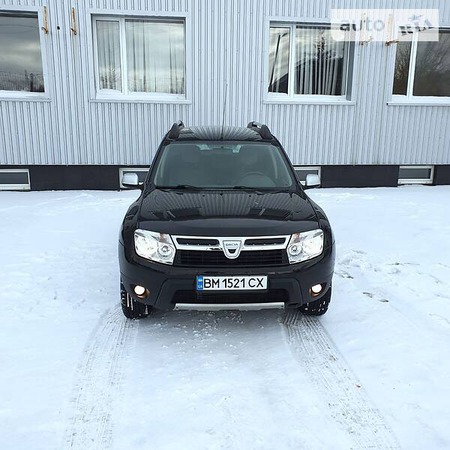 Dacia Duster 2010  випуску Суми з двигуном 1.6 л бензин позашляховик механіка за 9600 долл. 