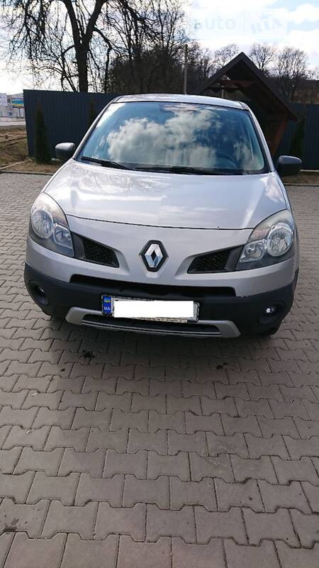 Renault Koleos 2008  випуску Ужгород з двигуном 2.5 л  позашляховик механіка за 7500 долл. 