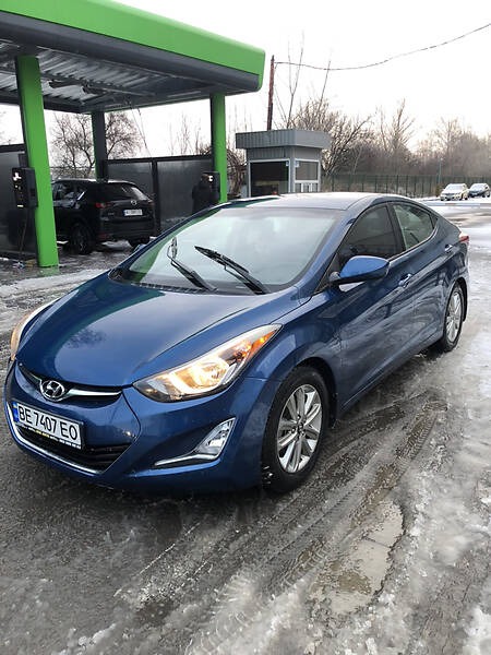 Hyundai Elantra 2015  випуску Миколаїв з двигуном 1.8 л бензин седан автомат за 11500 долл. 