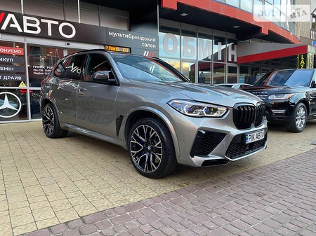 BMW X5 M 2020  випуску Львів з двигуном 4.4 л бензин позашляховик автомат за 157000 долл. 