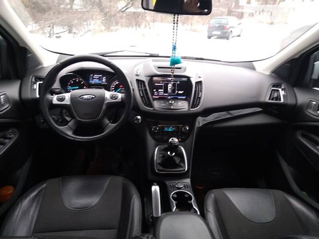 Ford Kuga 2016  випуску Львів з двигуном 2 л дизель позашляховик механіка за 17200 долл. 