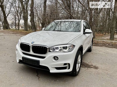 BMW X5 2015  випуску Тернопіль з двигуном 2 л дизель позашляховик  за 35500 долл. 