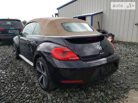 Volkswagen Beetle 2013  випуску Київ з двигуном 2 л бензин хэтчбек автомат за 4100 долл. 