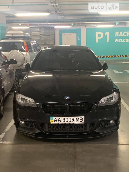 BMW 550 2012  випуску Львів з двигуном 4.4 л бензин седан автомат за 25000 долл. 