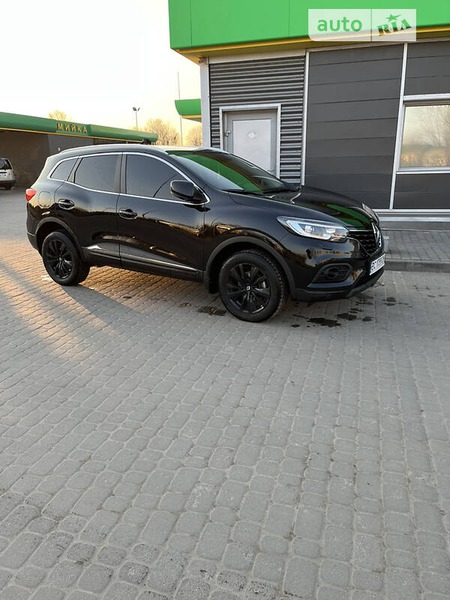 Renault Kadjar 2021  випуску Львів з двигуном 1.5 л дизель позашляховик автомат за 23300 долл. 