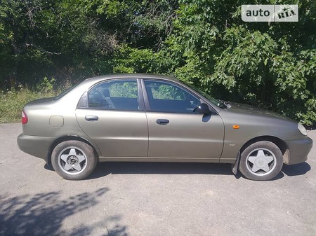 Daewoo Lanos 2003  випуску Житомир з двигуном 1.5 л  седан механіка за 2700 долл. 