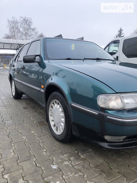 Saab 9000 1993  выпуска Черновцы с двигателем 2 л бензин хэтчбек автомат за 3000 долл. 