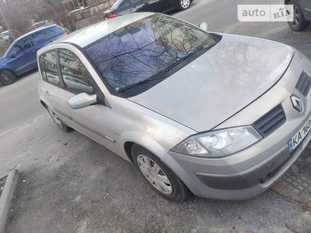 Renault Megane 2004  випуску Київ з двигуном 1.9 л дизель хэтчбек механіка за 3100 долл. 