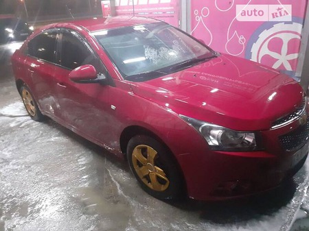 Chevrolet Cruze 2010  випуску Київ з двигуном 2 л  седан автомат за 3600 долл. 