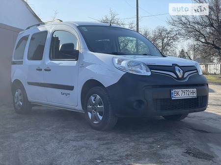 Renault Kangoo 2017  випуску Дніпро з двигуном 1.5 л дизель мінівен механіка за 11000 долл. 