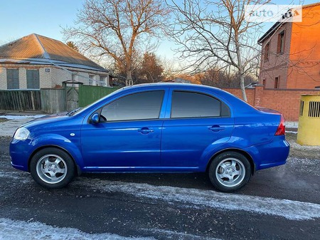 Chevrolet Aveo 2006  випуску Дніпро з двигуном 1.5 л бензин седан механіка за 3700 долл. 