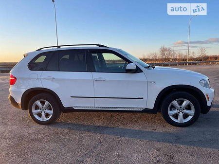 BMW X5 2008  випуску Львів з двигуном 3 л бензин позашляховик автомат за 12200 долл. 