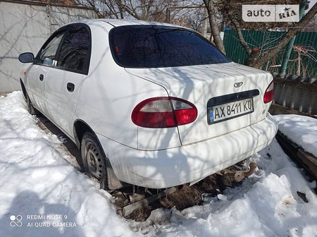 Daewoo Lanos 2007  випуску Харків з двигуном 1.4 л бензин седан механіка за 1900 долл. 