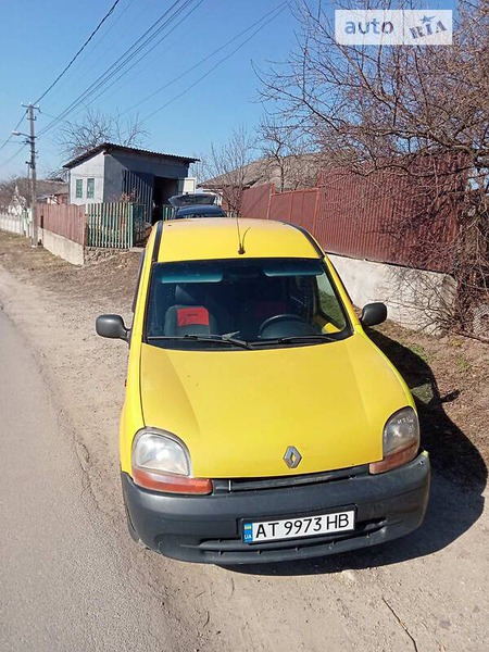 Renault Kangoo 2002  випуску Івано-Франківськ з двигуном 0 л дизель мінівен механіка за 2600 долл. 