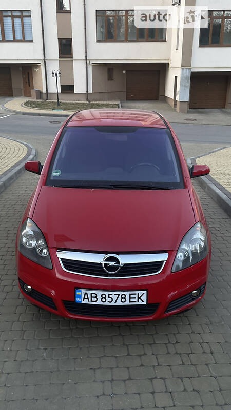 Opel Zafira Tourer 2007  випуску Вінниця з двигуном 0 л  мінівен автомат за 6999 долл. 