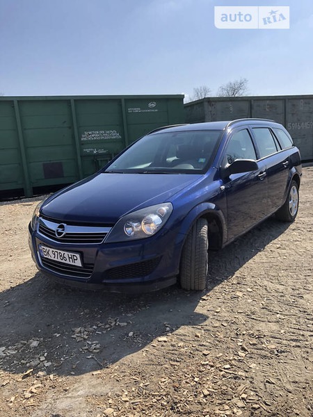 Opel Astra 2009  випуску Рівне з двигуном 1.7 л дизель універсал механіка за 5300 долл. 