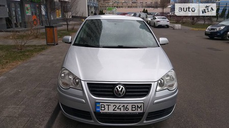 Volkswagen Polo 2008  випуску Київ з двигуном 0 л бензин хэтчбек механіка за 5300 долл. 