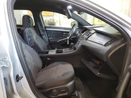 Ford Taurus 2015  випуску Київ з двигуном 3.5 л бензин седан автомат за 5100 долл. 