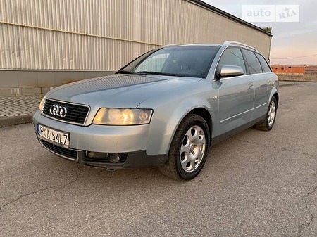 Audi A4 Limousine 2003  випуску Ужгород з двигуном 2.5 л дизель універсал механіка за 1950 долл. 