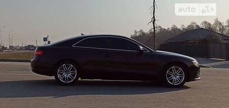 Audi A5 2012  випуску Львів з двигуном 2 л бензин купе автомат за 14600 долл. 