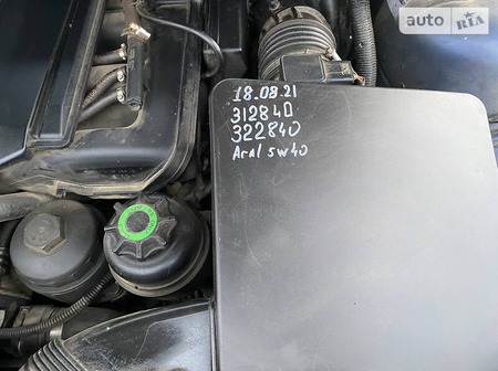 BMW X3 2004  випуску Ужгород з двигуном 2.5 л бензин позашляховик механіка за 8200 долл. 