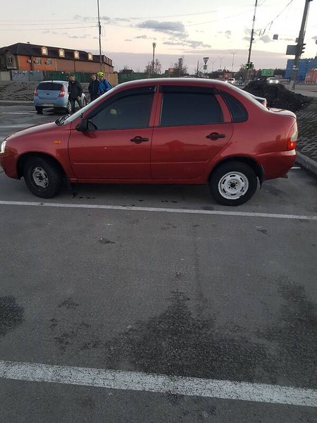 Lada 1118 2007  випуску Київ з двигуном 1.6 л  седан механіка за 2600 долл. 