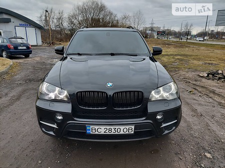 BMW X5 2013  випуску Львів з двигуном 3 л бензин позашляховик автомат за 19800 долл. 