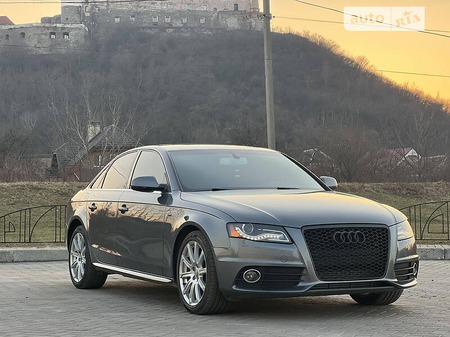 Audi A4 Limousine 2012  випуску Ужгород з двигуном 2 л бензин седан автомат за 13500 долл. 