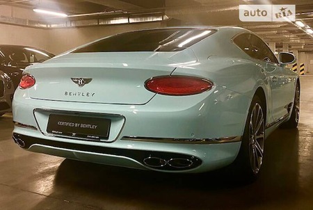 Bentley Continental GT 2021  випуску Київ з двигуном 4 л бензин купе автомат за 280000 євро 