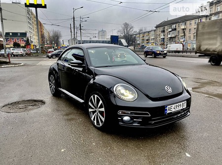 Volkswagen Beetle 2012  випуску Львів з двигуном 2 л бензин хэтчбек автомат за 8500 долл. 