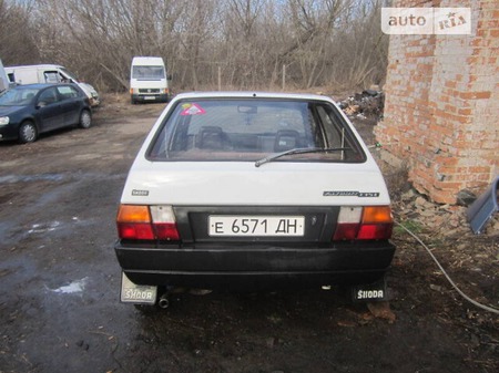 Skoda Favorit 1992  випуску Кропивницький з двигуном 1.3 л  хэтчбек механіка за 690 долл. 