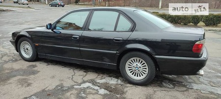 BMW 740 1995  випуску Черкаси з двигуном 4 л  седан автомат за 3700 долл. 