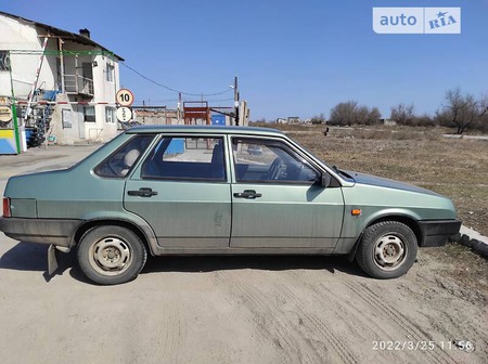 Lada 21099 2006  випуску Запоріжжя з двигуном 0 л бензин седан механіка за 2000 долл. 