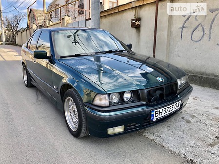 BMW 328 1996  випуску Одеса з двигуном 2.8 л бензин седан механіка за 2700 долл. 
