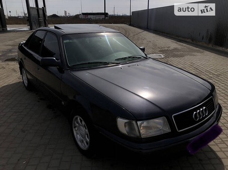 Audi 100 1994  випуску Одеса з двигуном 2.8 л бензин седан механіка за 2650 долл. 