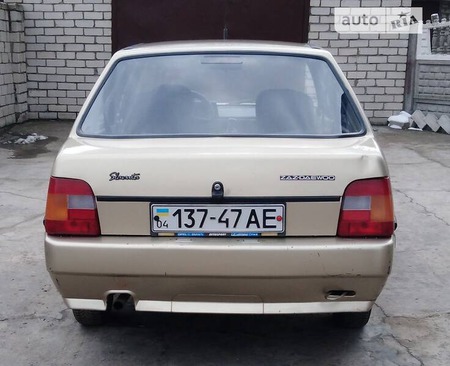 ЗАЗ 1103 2003  випуску Дніпро з двигуном 0 л бензин седан механіка за 1000 долл. 