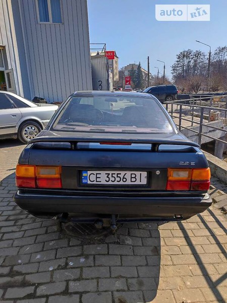 Audi 100 1989  випуску Чернівці з двигуном 2.3 л бензин седан механіка за 1799 долл. 