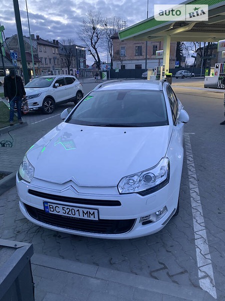 Citroen C5 2012  випуску Львів з двигуном 2.2 л дизель універсал автомат за 7500 долл. 