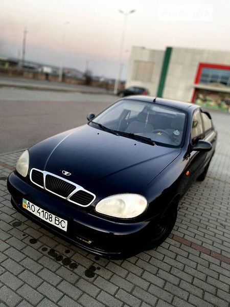 Daewoo Lanos 2007  випуску Ужгород з двигуном 1.5 л  седан  за 3150 долл. 