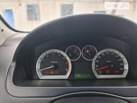 Chevrolet Aveo 2008  випуску Дніпро з двигуном 1.5 л бензин хэтчбек механіка за 4200 долл. 