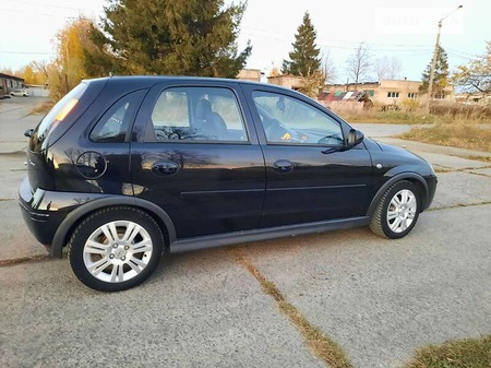 Opel Corsa 2006  випуску Івано-Франківськ з двигуном 1.2 л бензин седан механіка за 4200 долл. 