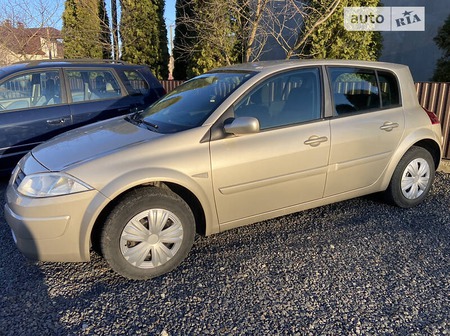 Renault Megane 2008  випуску Тернопіль з двигуном 1.6 л бензин хэтчбек автомат за 4100 долл. 