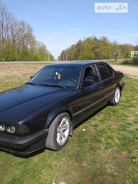 BMW 750 1991  випуску Чернівці з двигуном 5 л  седан автомат за 5000 долл. 