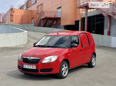 Skoda Praktik 2008  випуску Київ з двигуном 1.2 л бензин мінівен механіка за 3000 долл. 