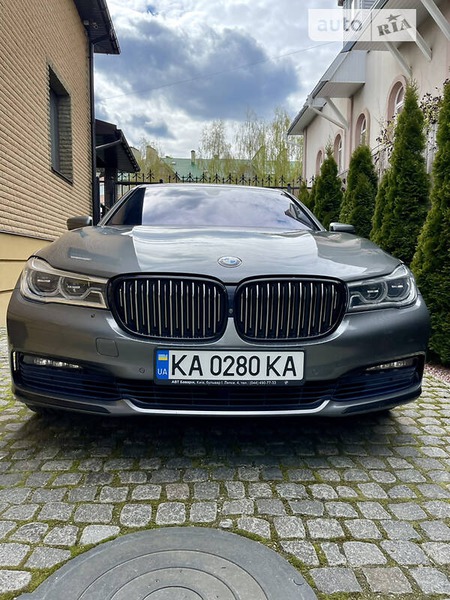 BMW 730 2015  випуску Київ з двигуном 3 л дизель седан автомат за 47000 долл. 