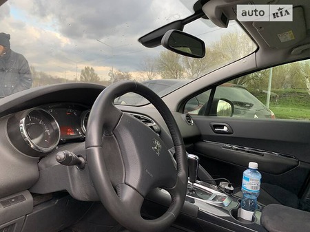 Peugeot 3008 2014  випуску Запоріжжя з двигуном 1.6 л дизель позашляховик автомат за 8500 долл. 