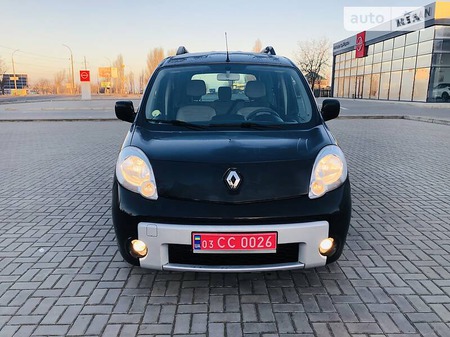 Renault Kangoo 2012  випуску Херсон з двигуном 1.5 л дизель мінівен механіка за 8100 долл. 