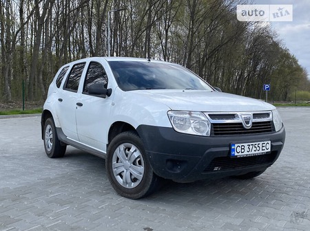 Dacia Duster 2013  випуску Суми з двигуном 1.6 л бензин позашляховик механіка за 7700 долл. 