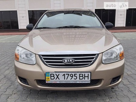 KIA Cerato 2008  випуску Хмельницький з двигуном 1.6 л бензин седан  за 4999 долл. 