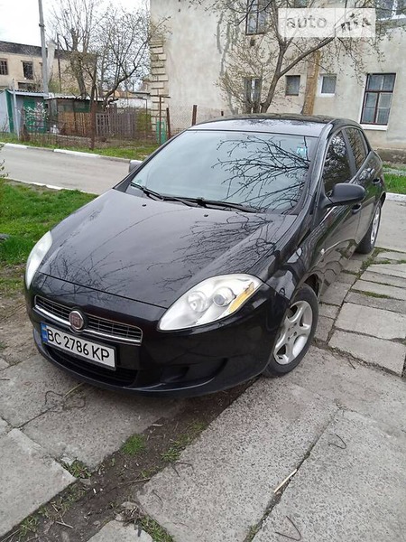 Fiat Bravo 2009  випуску Львів з двигуном 0 л бензин хэтчбек механіка за 5200 долл. 